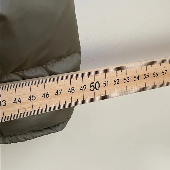 Roots - Duck Down Filled Puffer Outdoor Vest - Green - XS - Picture 8 of 10